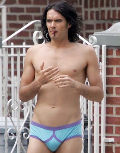 FOTO S čim je Russell Brand osvojil Katy?