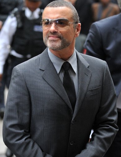 ŠOKANTNO George Michael: V zaporu se je znašel med pedofili in morilci