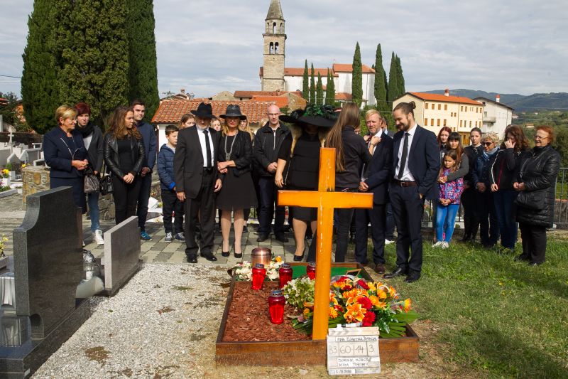 Poglejte, kako so snemali zadnji del Ene žlahtne štorije