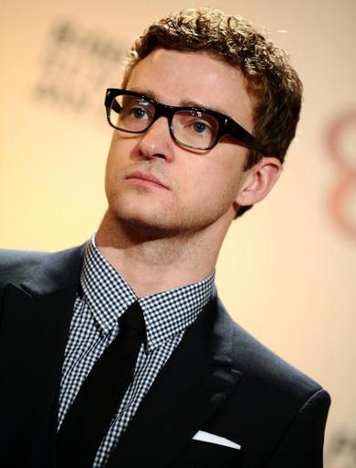 Justin Timberlake: Mama je kriva za težave z dekleti