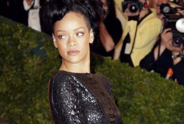 Drake in Chris sta se stepla zaradi Rihanne