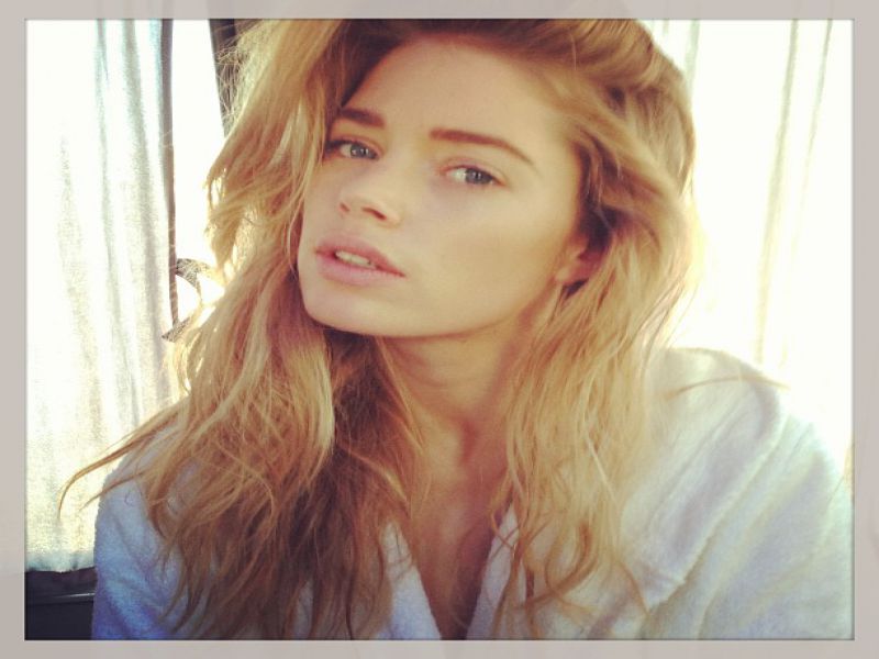 Opa! Doutzen Kroes: Njen dragi v Sloveniji kar brez nje