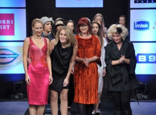 Maja Ferme navdušila na Beograjskem fashion weeku