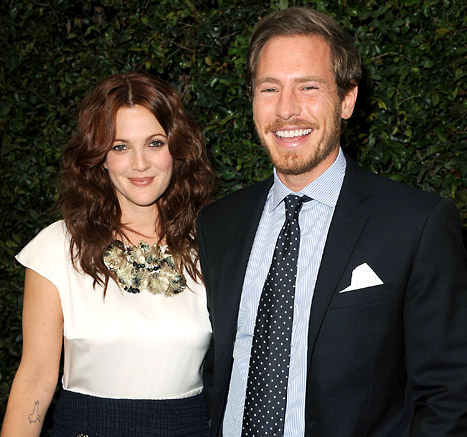Drew Barrymore rodila deklico Olive