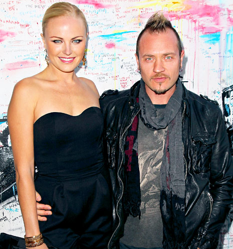 Malin Akerman postala mamica fantka Sebastiana