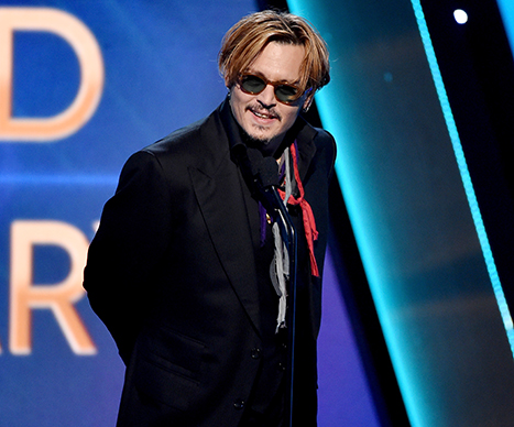 Video! Johnny Depp: Pijan imel govor?