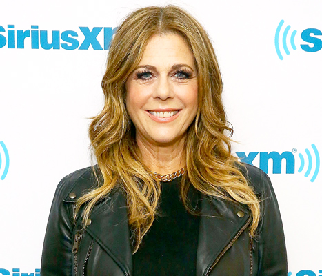 Ojoj! Rita Wilson se bori z rakom dojk!