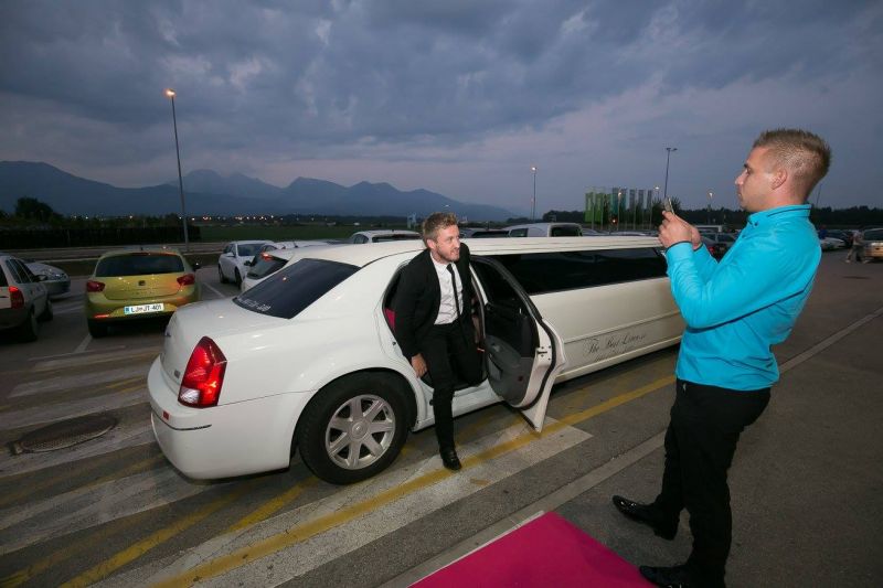Denis Avdić je pripeljal slovensko Bridget Jones. Jo že poznate?
