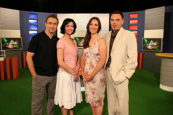 VROČE Športna novinarka Nada Pavšin bo mamica
