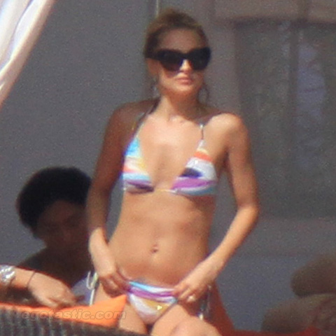 FOTO Nicole Richie je pokazala izklesano, že skoraj presuho telo