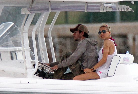 FOTO Enrique Iglesias s svojo Anno uživa v lastnem luksuzu