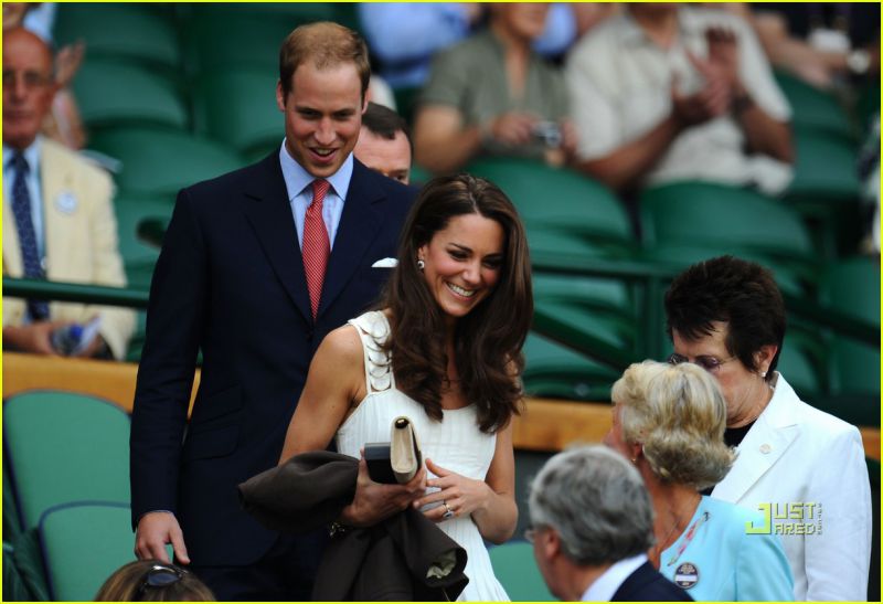 FOTO Kate in princ William zaljubljena na teniški tekmi