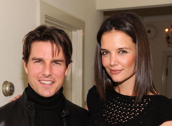 VIDEO Katie Holmes svojega moža zapeljuje s seksi plesom