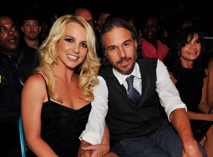 Britney Spears: Zanjo bo skrbel njen zaročenec