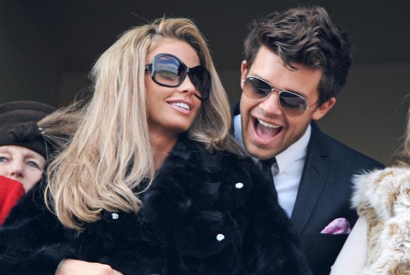 Katie Price: V sedmih letih že tretjič pred oltar