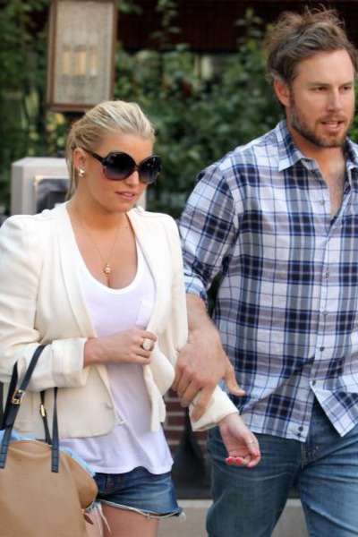 Jessica Simpson: Poročiti se želi čim prej