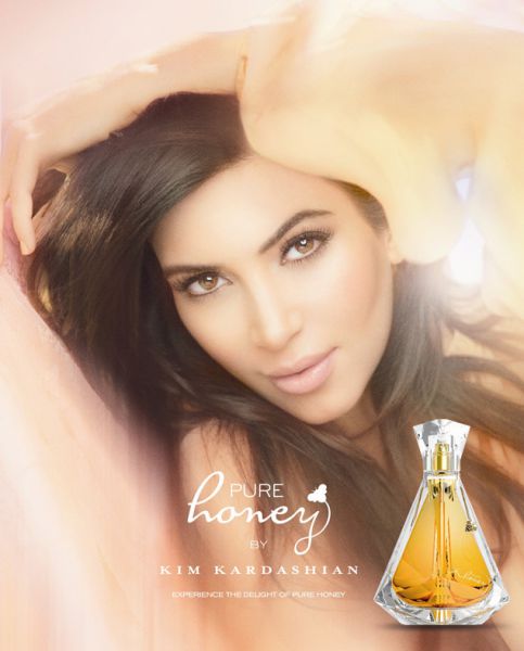 Neustavljiva Kim Kardashian prihaja že s petim parfumom!