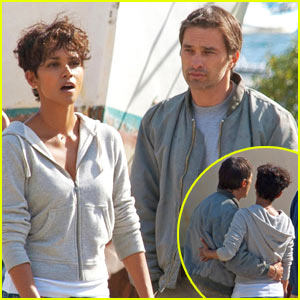 UJETA Vroči poljubi Halle Berry in Oliverja Matineza