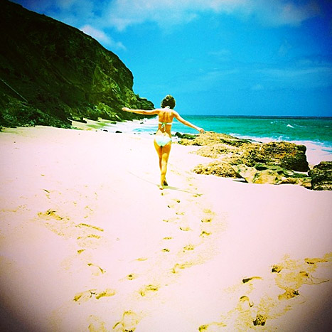 Foto! Taylor Swift: Iskala jih je kar na plaži