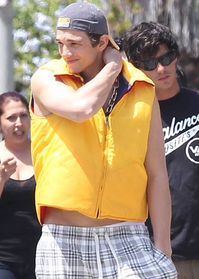 FOTO Vulgaren in zanemarjen Ashton Kutcher