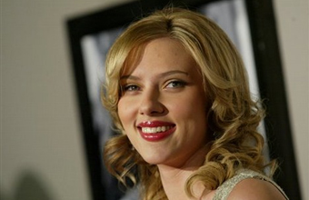 Bo Scarlett Johanson kmalu postala mama?