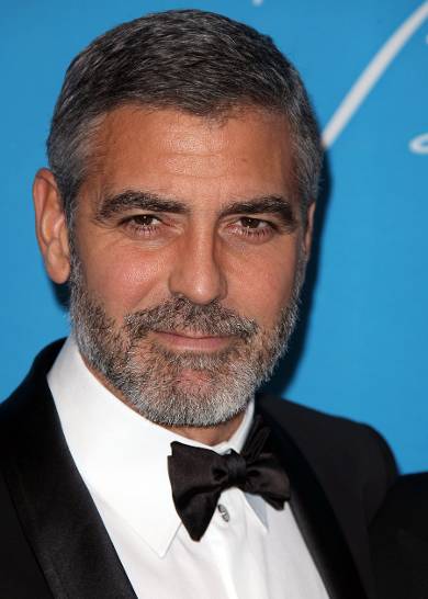 ŠOK George Clooney v Sudanu zbolel za malarijo