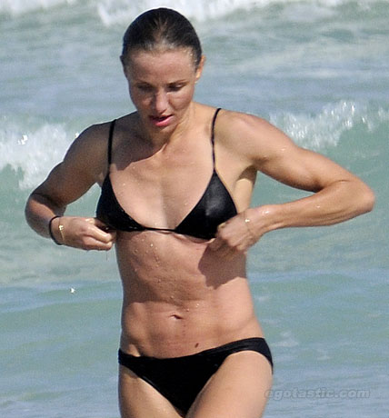 FOTO Cameron Diaz: Bikini bejba z vročim telesom