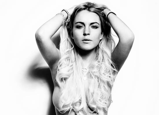 ŠOK Za Lindsay Lohan že drugič izdan nalog aretacije