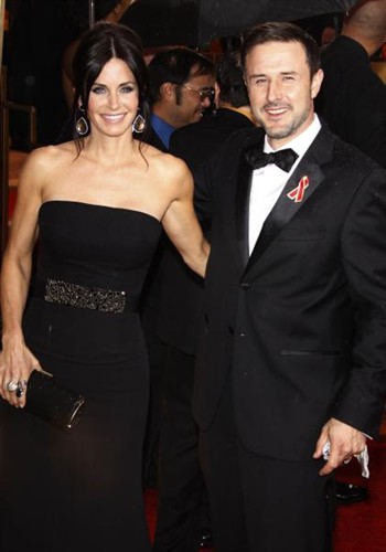 David Arquette: Courteney Cox javno prosi, naj mu oprosti