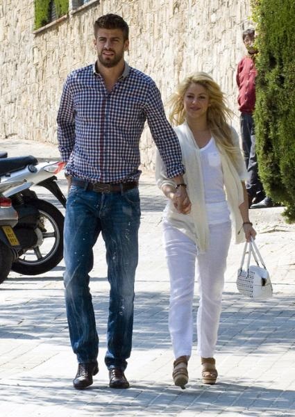 FOTO Shakira svoje zaljubljenosti ne skriva pred javnostjo