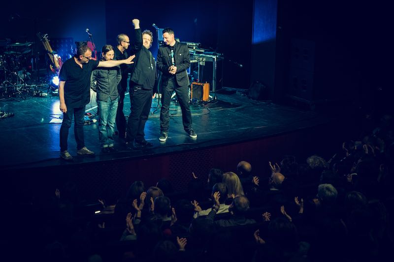 Tudi uradno so proglašeni za album leta 2015