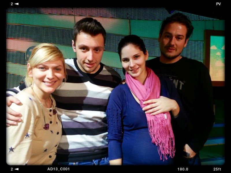 VROČE Pevka oddaje Moja Slovenija postala mamica deklice Ael