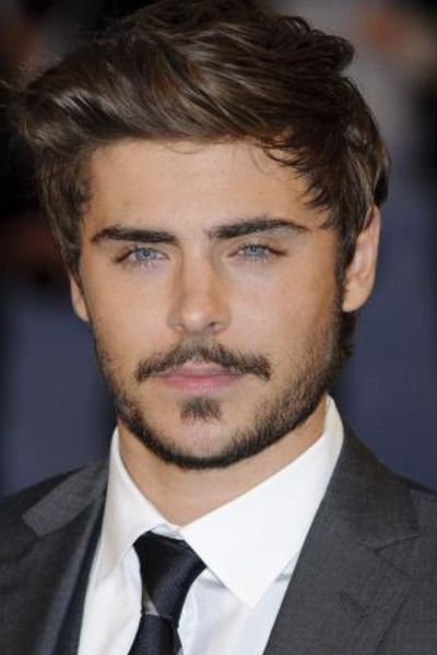 Opa! Zac Efron: Zaljubljen do ušes
