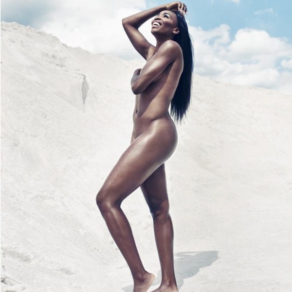 Foto! Serena Williams: Odvrgla je vse krpice