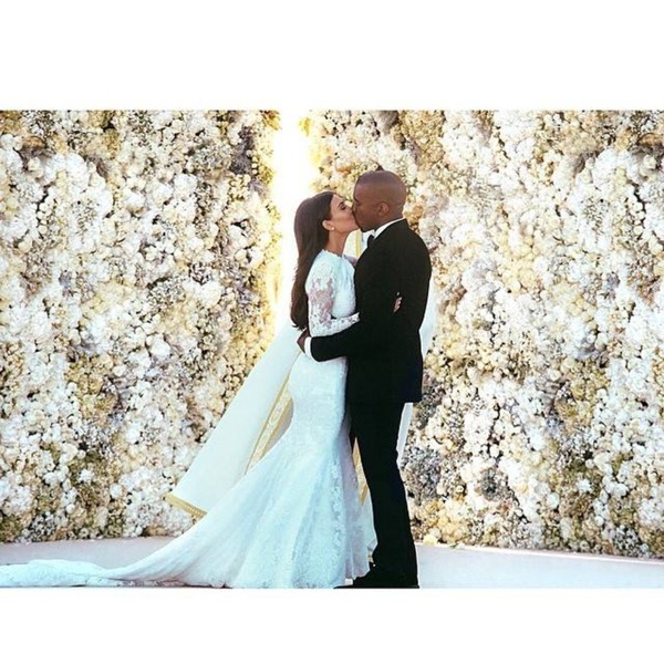 Ojoj! Je zakon Kim Kardashian že v krizi?
