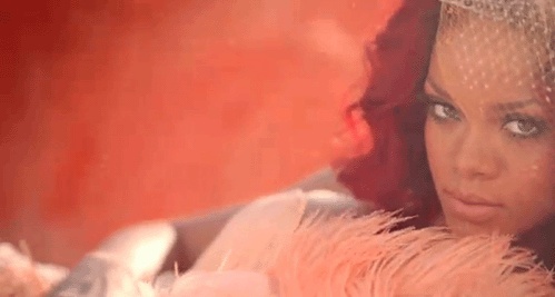 Rihanna: Preveč zaposlena, da bi bila glasbena sodnica