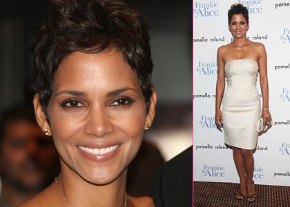 Lepotica Halle Berry navdušila v seksi obleki