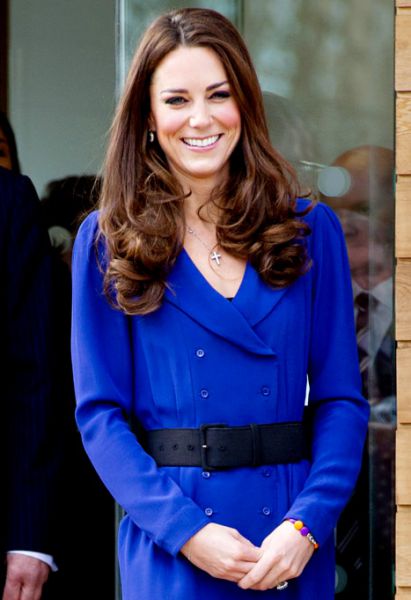Kate Middleton vendarle ni noseča