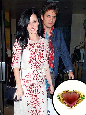 Katy Perry: Ni zaročena!