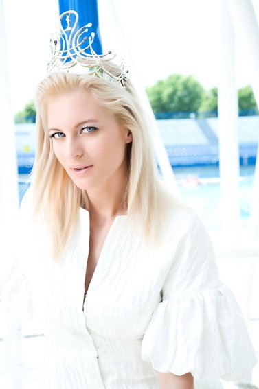 INTERVJU Marika Savšek: Moj adut so modre oči!