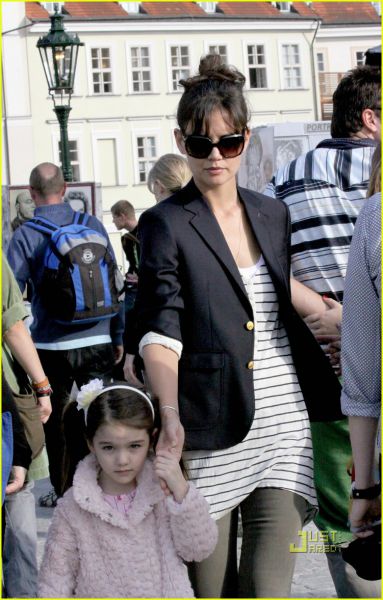 Mala Suri Cruise je postala prava Evropejka