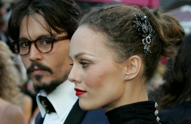 Vanessa Paradis zatrjuje: Z Johnneyem se ne ločujeva!