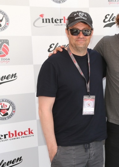 OPA! Matthew Perry: Obožuje blejske kremšnite