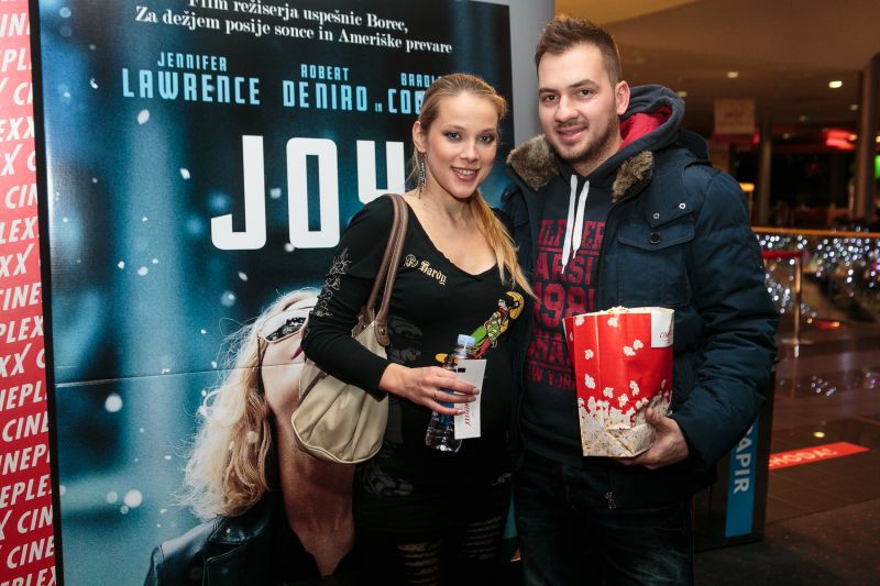 Katarina Jurkovič je že okrogla nosečka