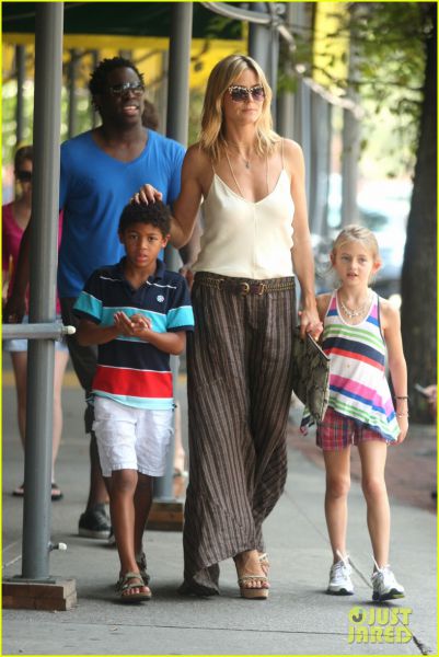 Heidi Klum na družinskem sprehodu skozi SoHo