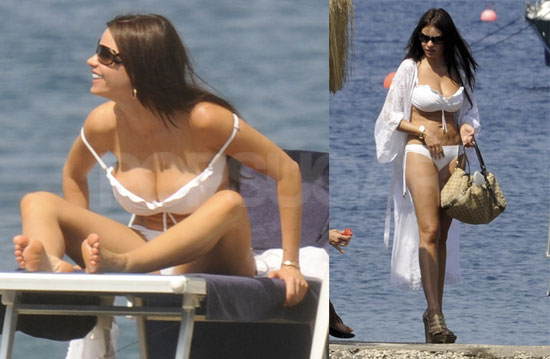 FOTO Sophia Vergara pokazala bujno oprsje in celulitasta stegna