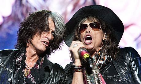 Odlična 15tka ali glasba iz druge dimenzije skupine Aerosmith?