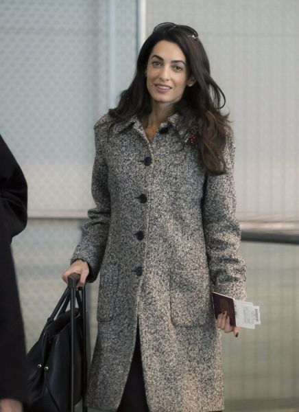 Ojoj! Amal Clooney: Novinarji je več ne jemljejo resno?!