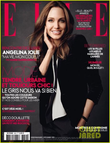 Angelina Jolie z naslovnice kaže popolnega