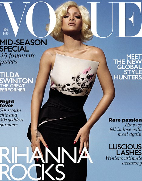 Foto: Provokativna Rihanna se je spremenila v seksi blondinko